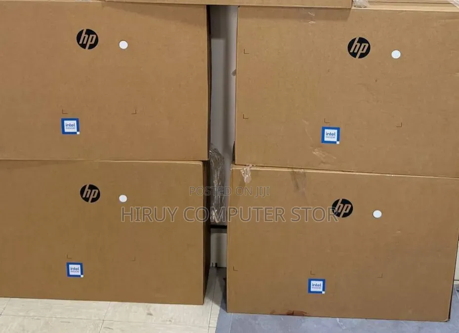 New Desktop Computer HP 200 G4 All-in-One 8GB Intel Core i5 SSD 512GB