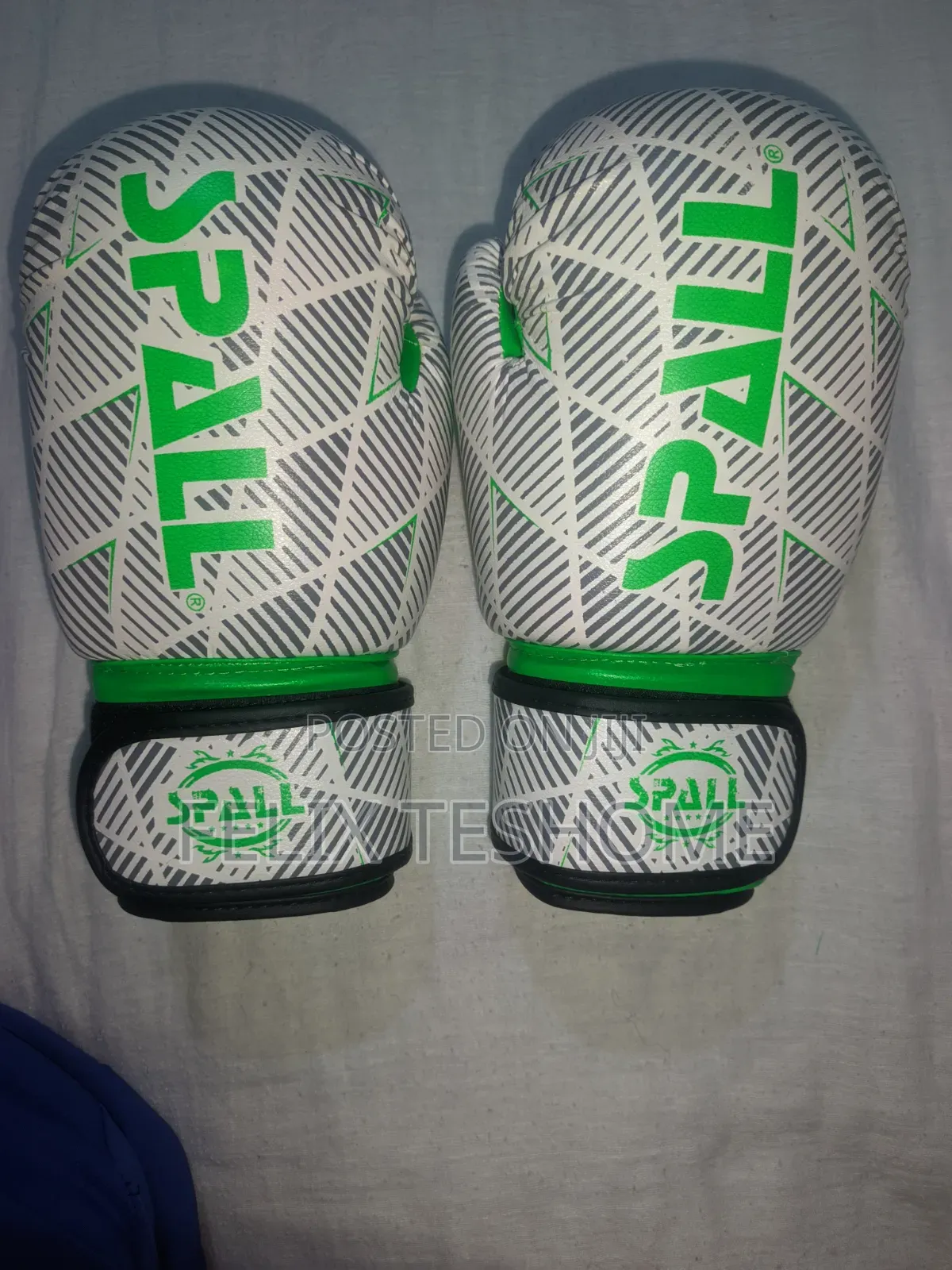 Boxing Gloves 12 Oz
