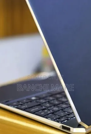 New Laptop HP Spectre X360 16GB Intel Core i7 SSD 512GB