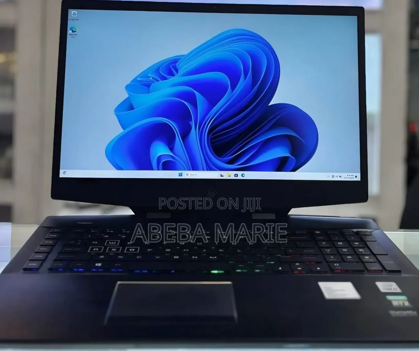 New Laptop HP Omen X 17t 16GB Intel Core i7 SSD 512GB