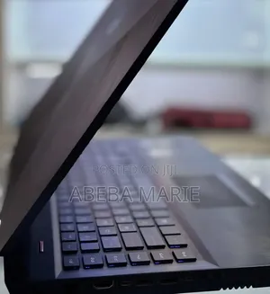 New Laptop HP Omen X 17t 16GB Intel Core i7 SSD 512GB