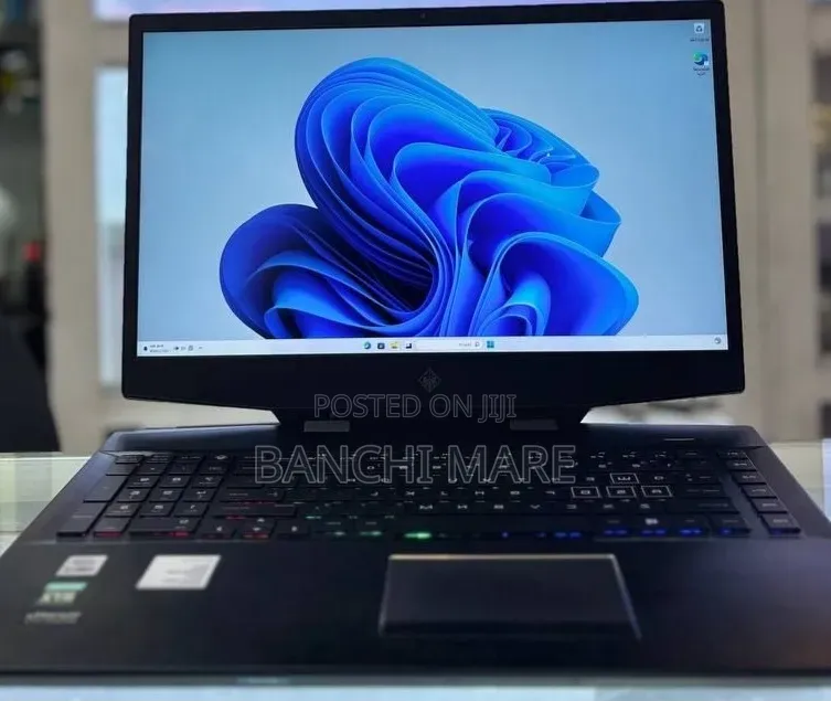 New Laptop HP Omen 17 16GB Intel Core i7 SSD 512GB