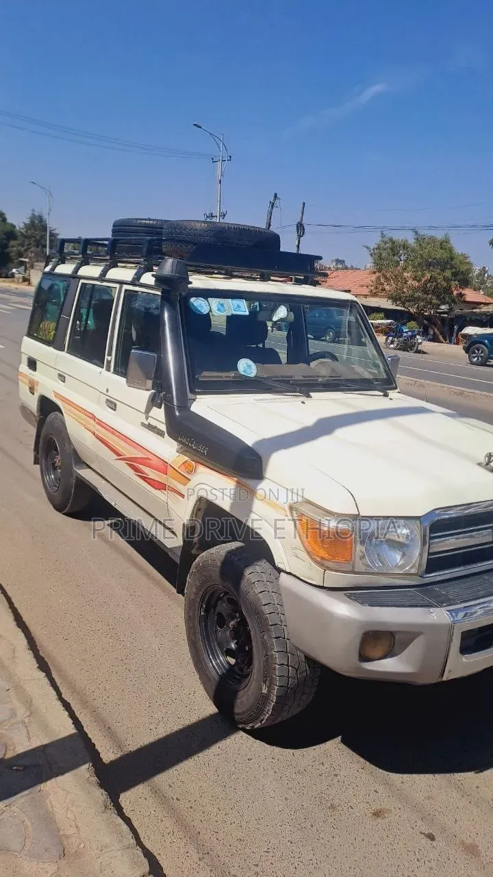 Mark 2 Land Cruiser for Rent