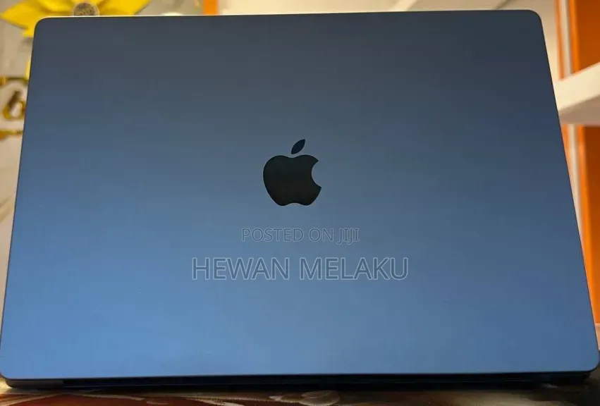 New Laptop Apple MacBook Pro 2021 M1 Max 32GB Apple M1 Max SSD 1T