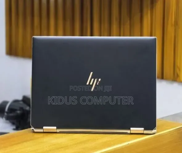 New Laptop HP Spectre 16GB Intel Core i7 SSD 512GB