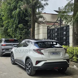 Toyota C-HR 2021 White
