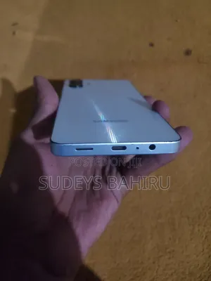 Samsung Galaxy A06 128 GB White
