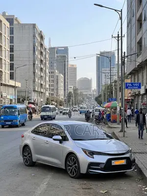 Toyota Corolla 2022 Silver