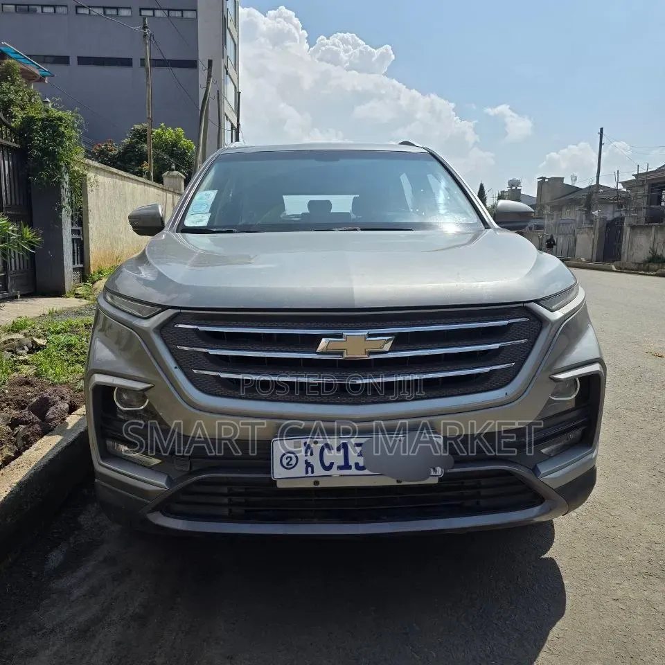 Chevrolet Captiva 2021 Gray