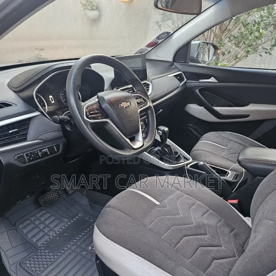 Chevrolet Captiva 2021 Gray