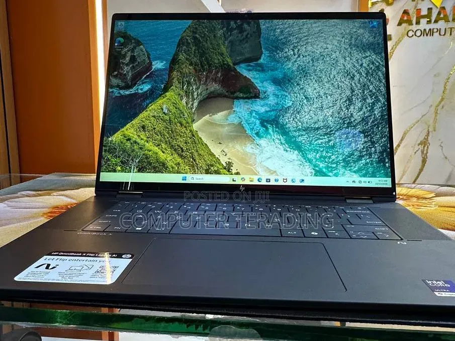 New Laptop HP OmniBook 5 16" 16GB Intel Core Ultra 7 SSD 1T