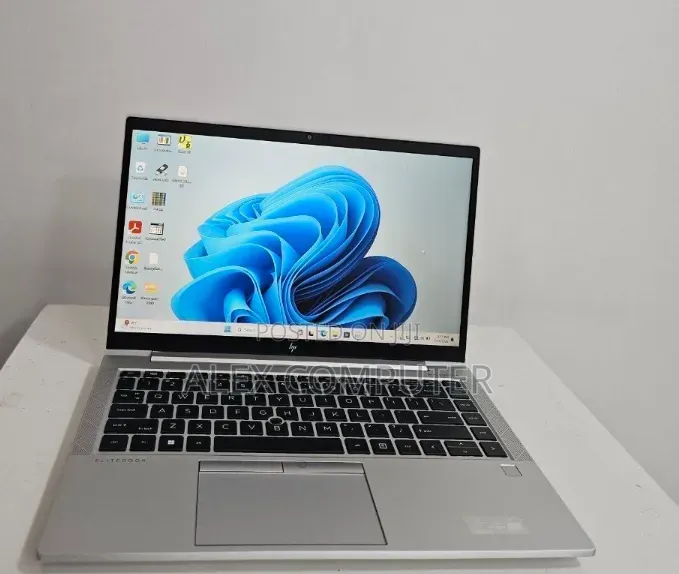New Laptop HP EliteBook 840 G8 16GB Intel Core i7 SSD 512GB