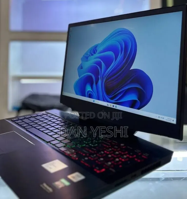 New Laptop HP Omen 17 16GB Intel Core i7 SSD 512GB