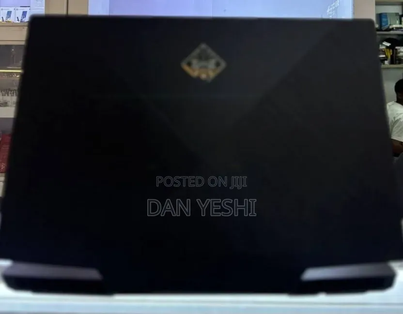 New Laptop HP Omen 17 16GB Intel Core i7 SSD 512GB