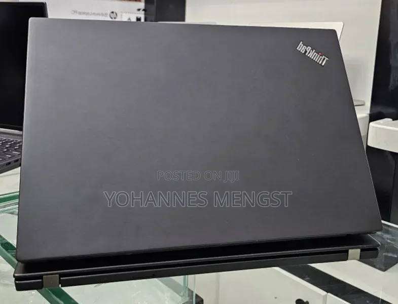 New Laptop Lenovo ThinkPad T490s 16GB AMD Ryzen 7 SSD 512GB