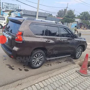 Toyota Land Cruiser 2019 Brown
