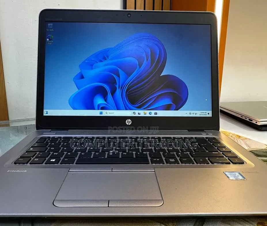 New Laptop HP EliteBook 840 G3 8GB Intel Core i5 SSD 256GB