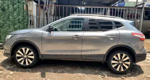 Nissan Qashqai 2016 Gray