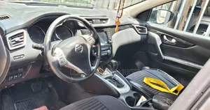 Nissan Qashqai 2016 Gray