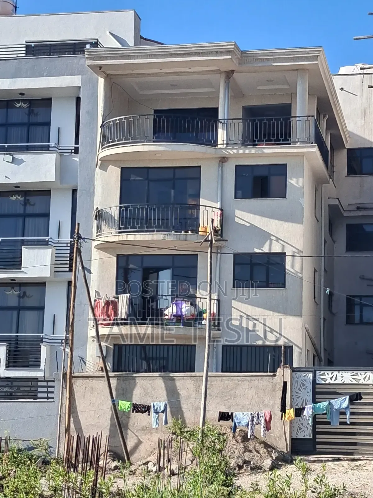 Furnished 6bdrm House in Hayat, Bole for sale