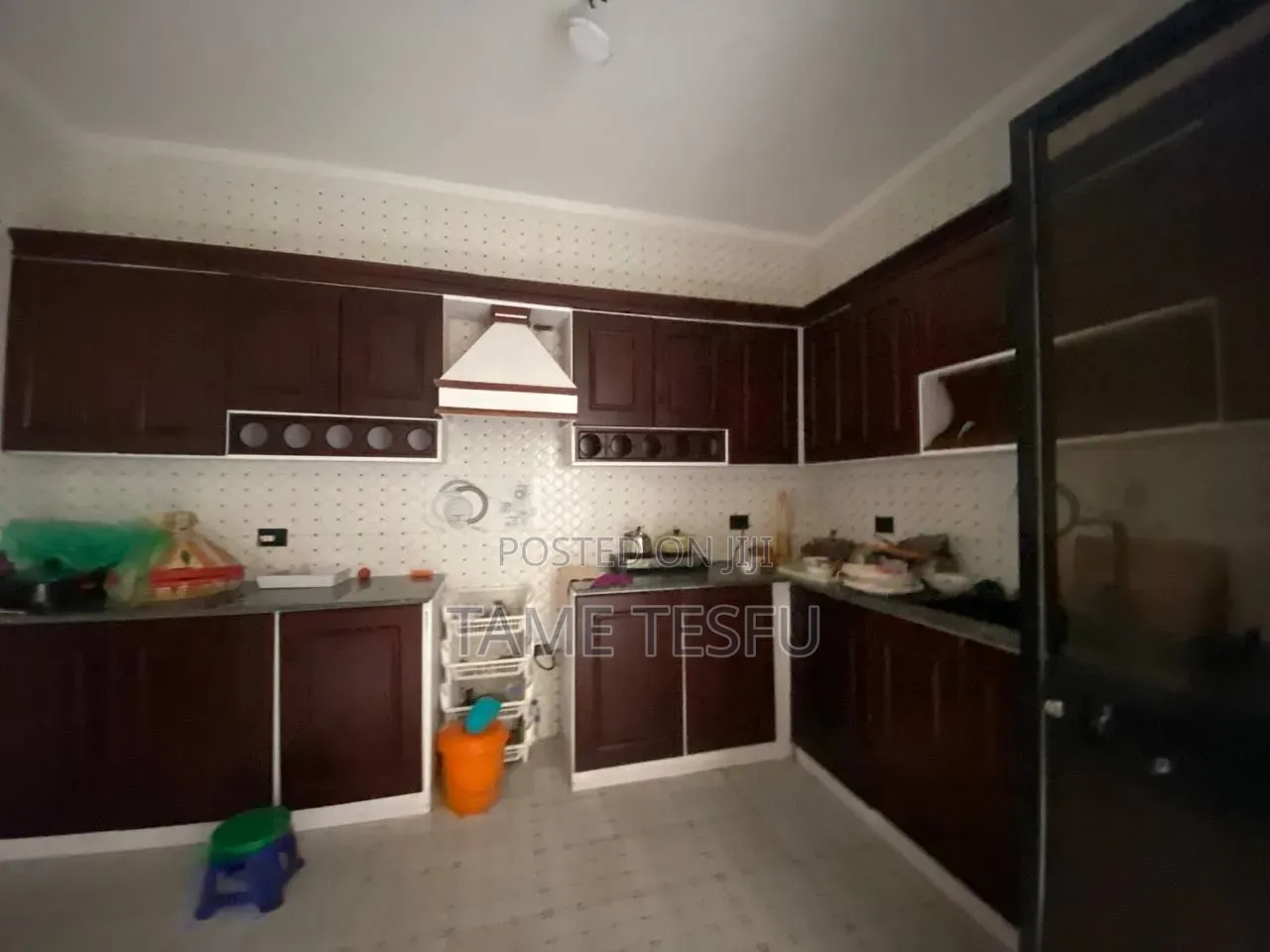 Furnished 6bdrm House in Hayat, Bole for sale
