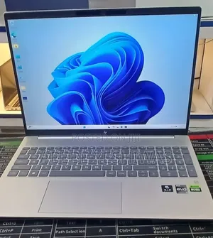 New Laptop HP Pavilion 15 16GB Intel Core i7 SSD 1T