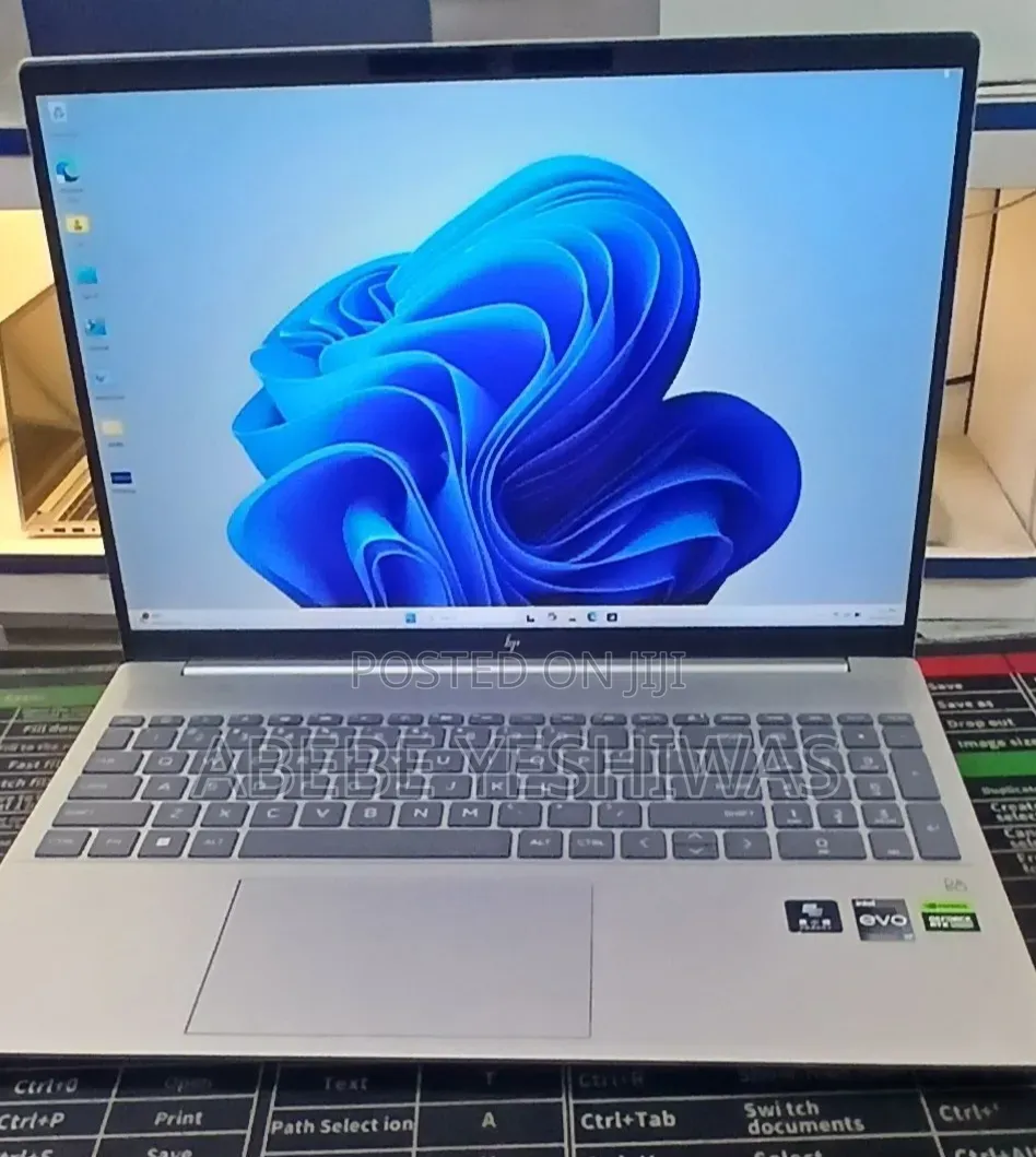 New Laptop HP Pavilion 15 16GB Intel Core i7 SSD 1T