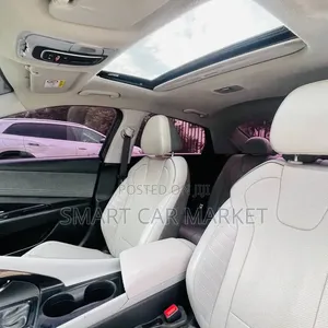 Hyundai Avante 2021 Gray
