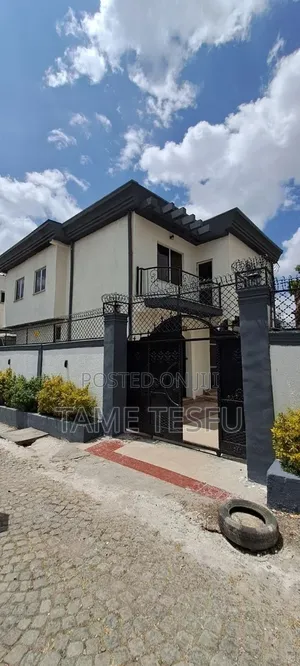 Furnished 4bdrm House in Hayat, Bole for sale