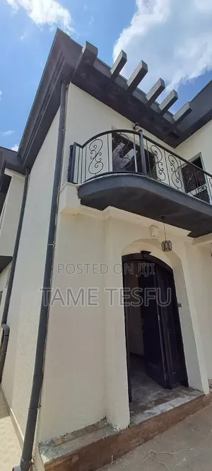 Furnished 4bdrm House in Hayat, Bole for sale