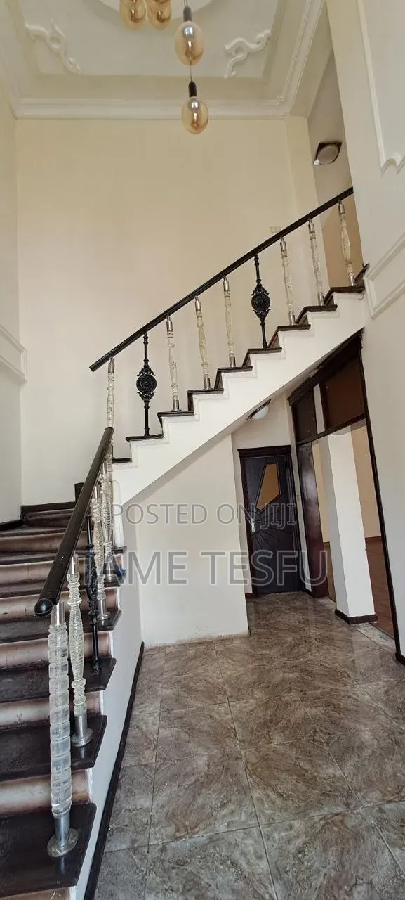 Furnished 4bdrm House in Hayat, Bole for sale