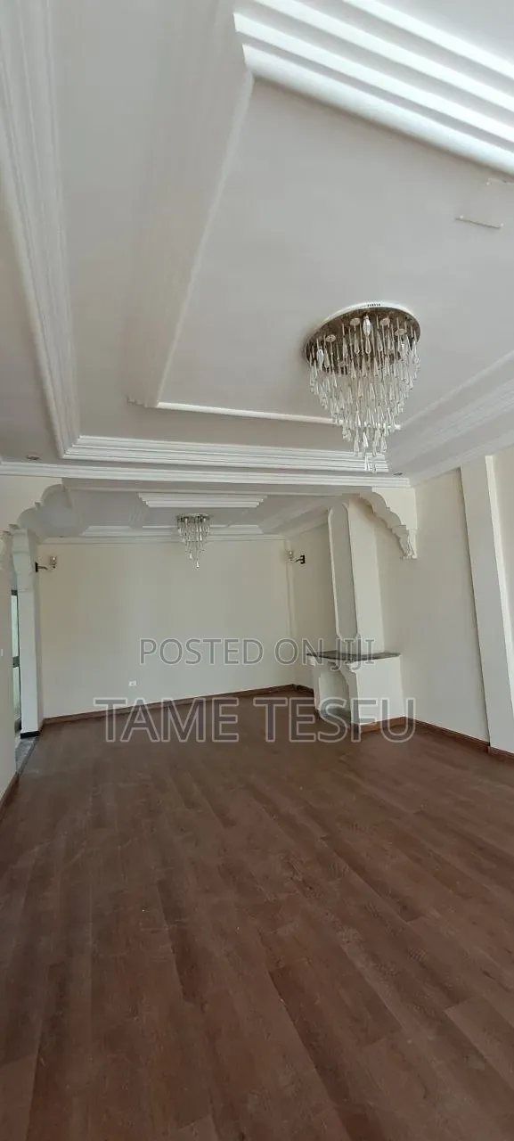 Furnished 4bdrm House in Hayat, Bole for sale