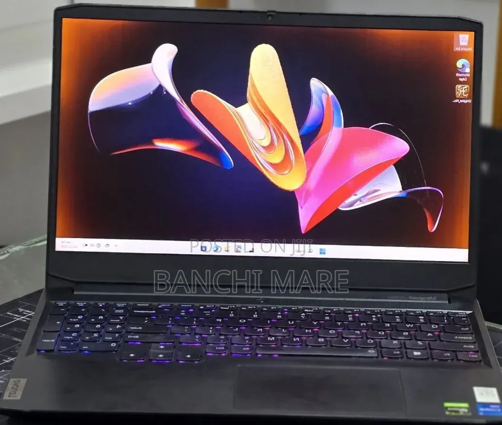 New Laptop Lenovo Ideapad 3 8GB Intel Core i5 SSD 512GB