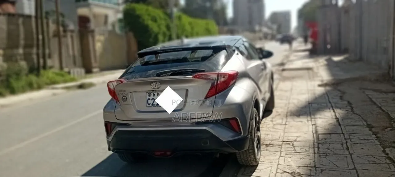 Toyota C-HR 2020 Silver