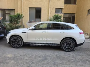 Mercedes-Benz EQC EQC400 4MATIC 2022