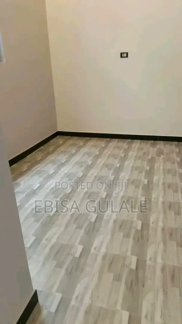 Furnished 5bdrm Farm House in Yeka for sale