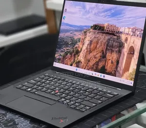 New Laptop Lenovo ThinkPad X1 Carbon 16GB Intel Core i7 SSD 512GB