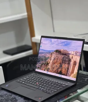 New Laptop Lenovo ThinkPad X1 Carbon 16GB Intel Core i7 SSD 512GB
