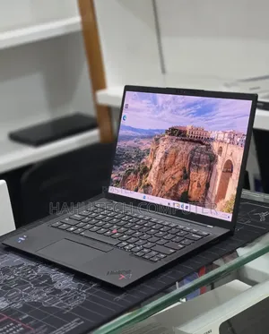 New Laptop Lenovo ThinkPad X1 Carbon 16GB Intel Core i7 SSD 512GB