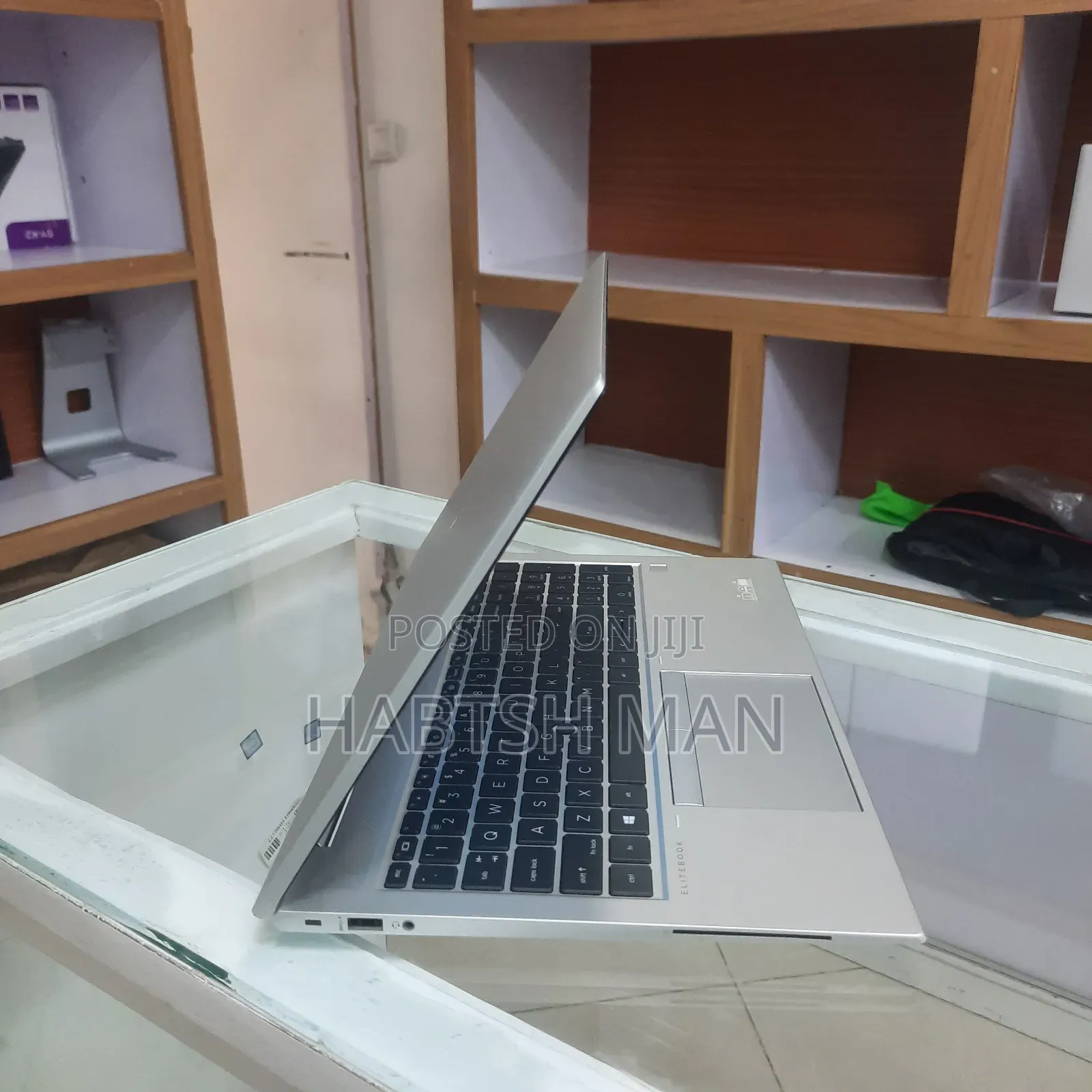New Laptop HP EliteBook 850 G8 16GB Intel Core i7 SSD 512GB