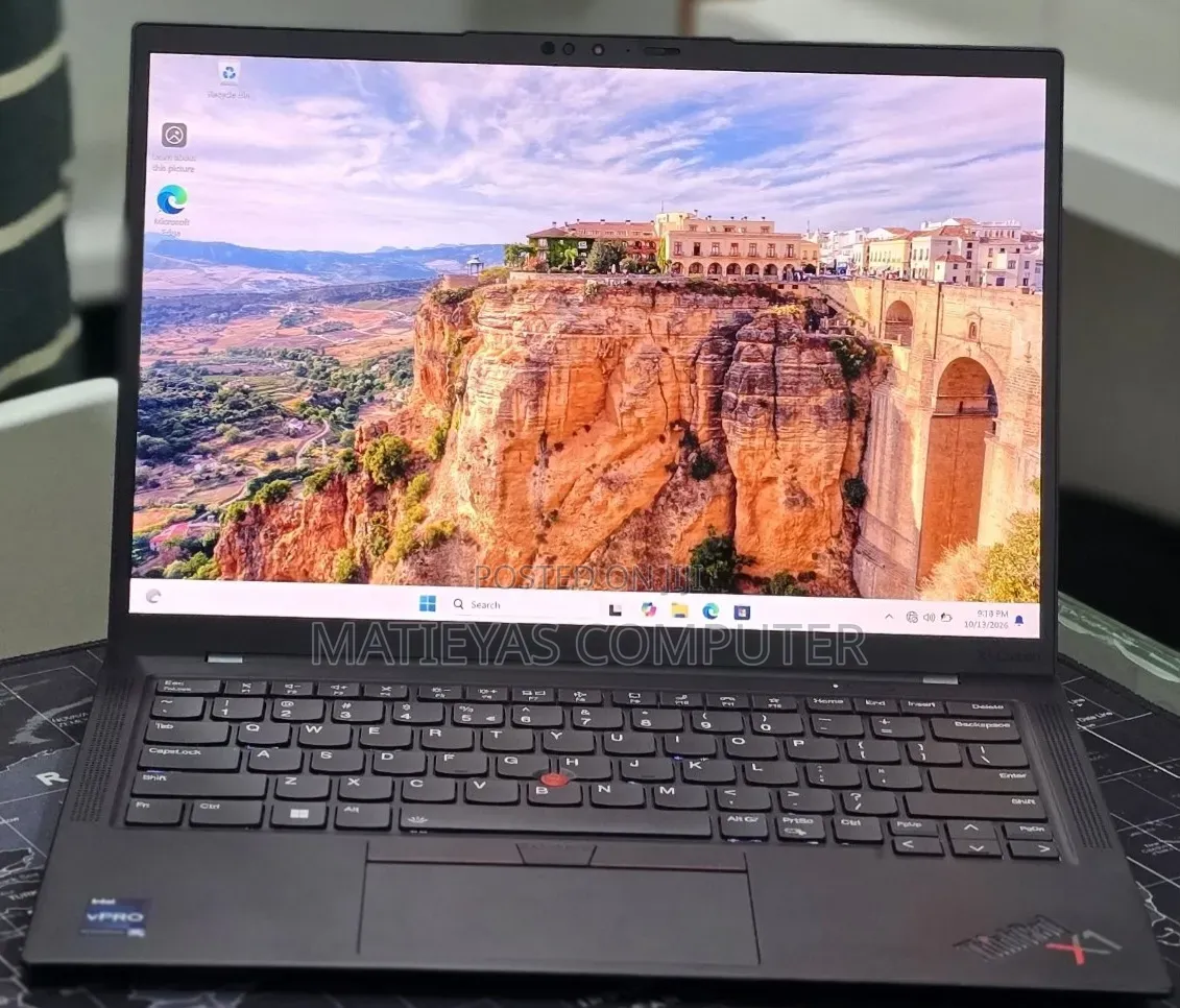 New Laptop Lenovo ThinkPad X1 Carbon 16GB Intel Core i7 SSD 512GB