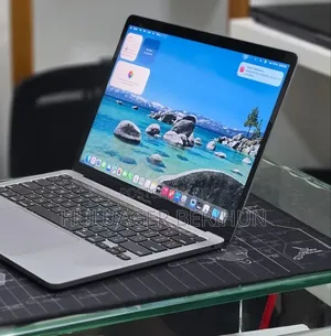 New Laptop Apple MacBook Pro 2020 M1 16GB Apple M1 Pro SSD 256GB