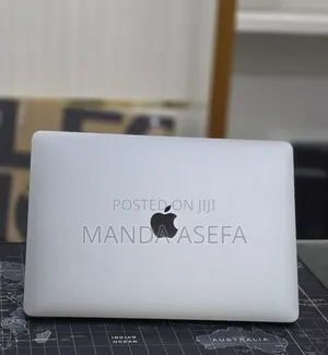 New Laptop Apple MacBook Pro 2020 M1 16GB Apple M1 SSD 256GB