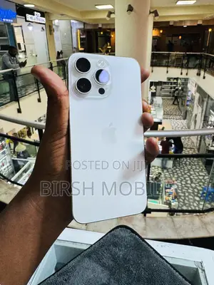 Apple iPhone 15 Pro Max 256 GB White
