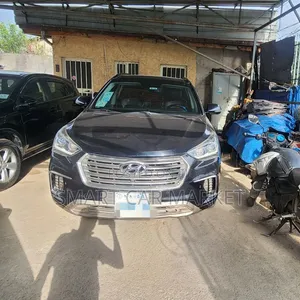 Hyundai Santa Fe 2016 Brown