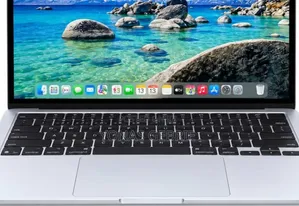 New Laptop Apple MacBook 16GB Apple M4 SSD 512GB