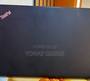 New Laptop Lenovo 8GB Intel Core i5 SSD 512GB