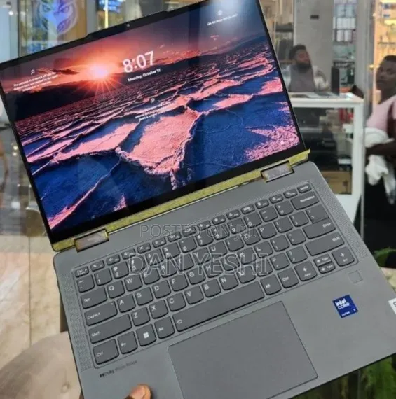 New Laptop Lenovo Yoga 7 15ITL5 16GB Intel Core Ultra 7 SSD 512GB