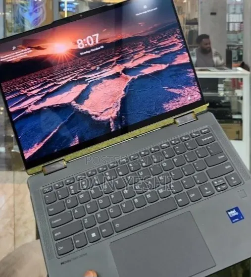 New Laptop Lenovo Yoga 7 15ITL5 16GB Intel Core Ultra 7 SSD 512GB