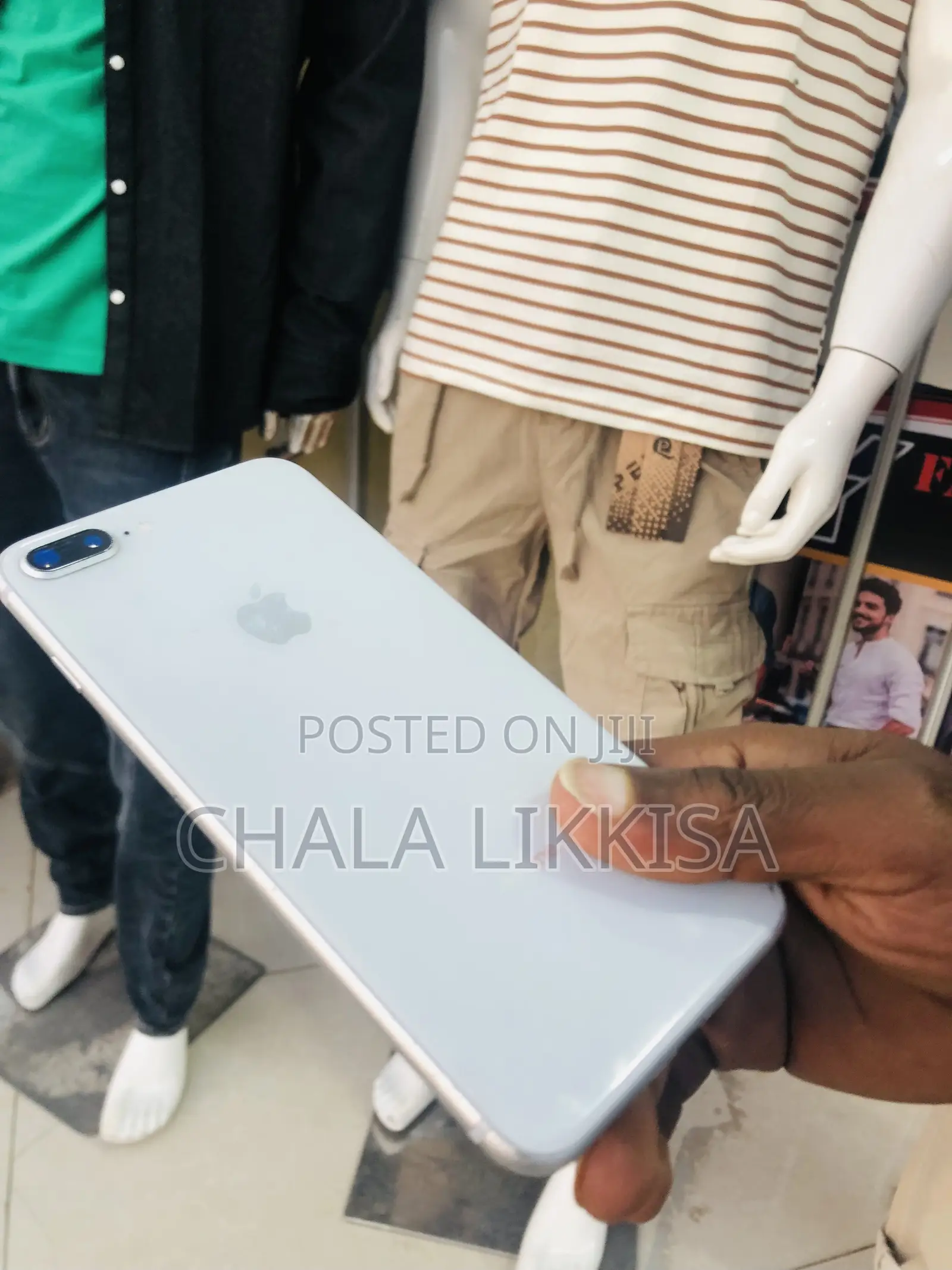 Apple iPhone 8 Plus 64 GB White